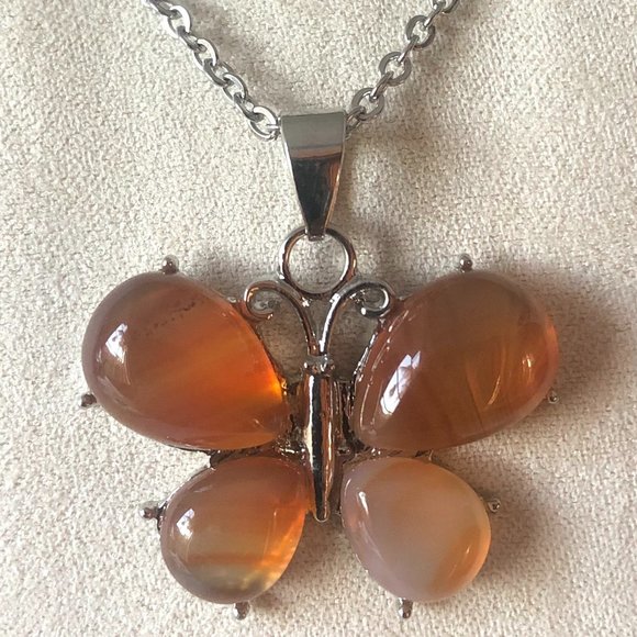 Red Agate Butterfly Pendant Necklace - Picture 2 of 2